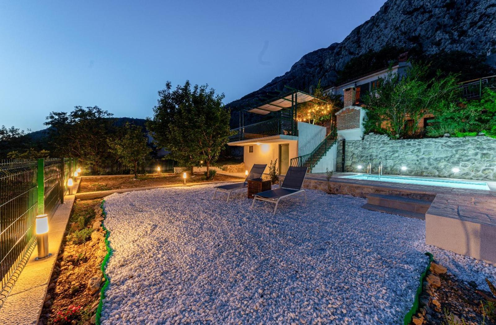 House Dida Mate - Cozy House In Nature With Heated Pool Tučepi Exterior foto
